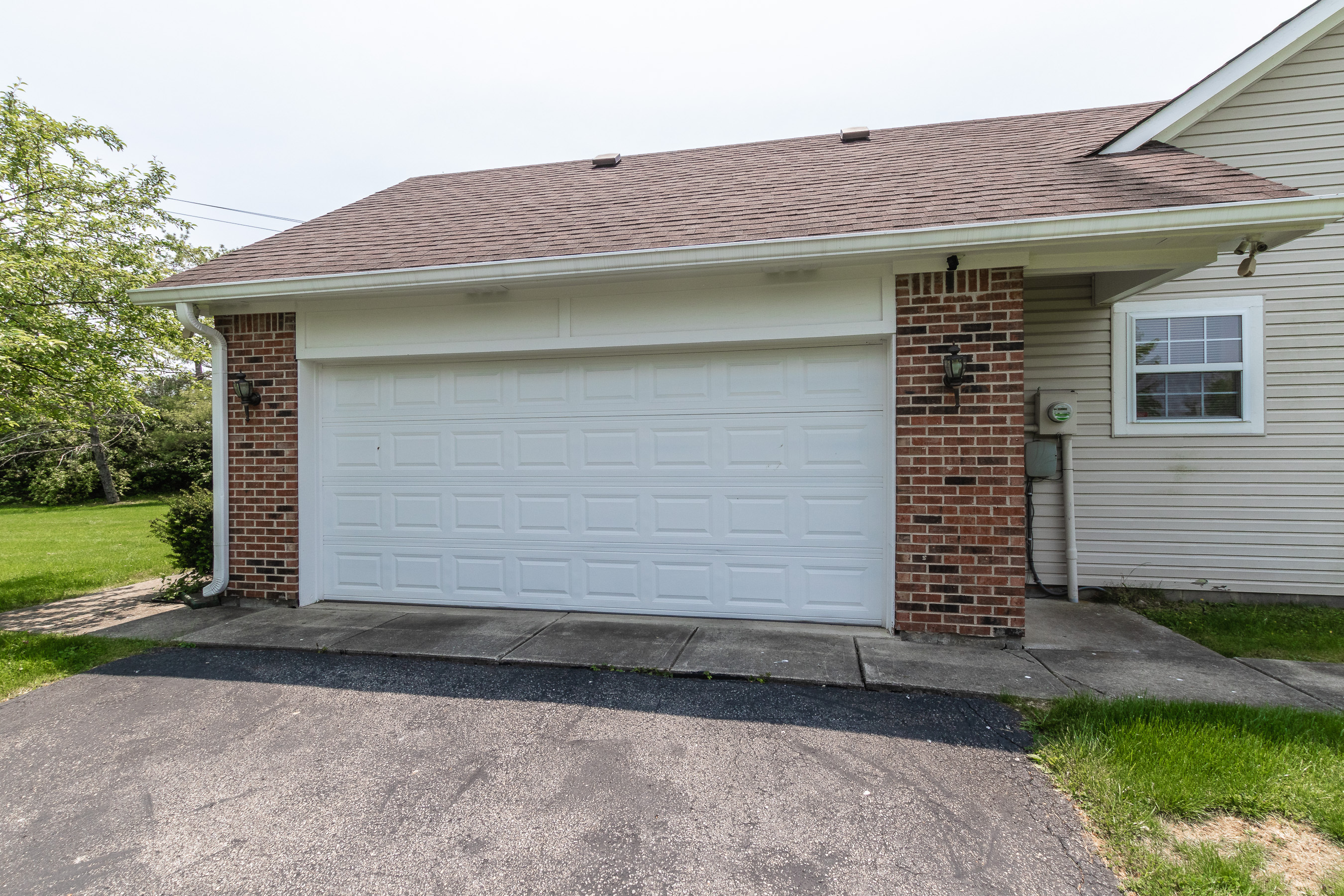 7210 North Carroll Road Indianapolis, IN 46236 - Photo 5 of 25