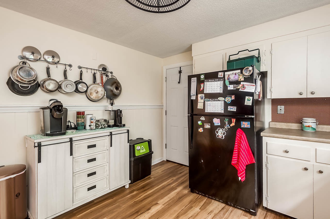 13 Thomas Street Rochester, NH 03867 - Photo 13 of 40