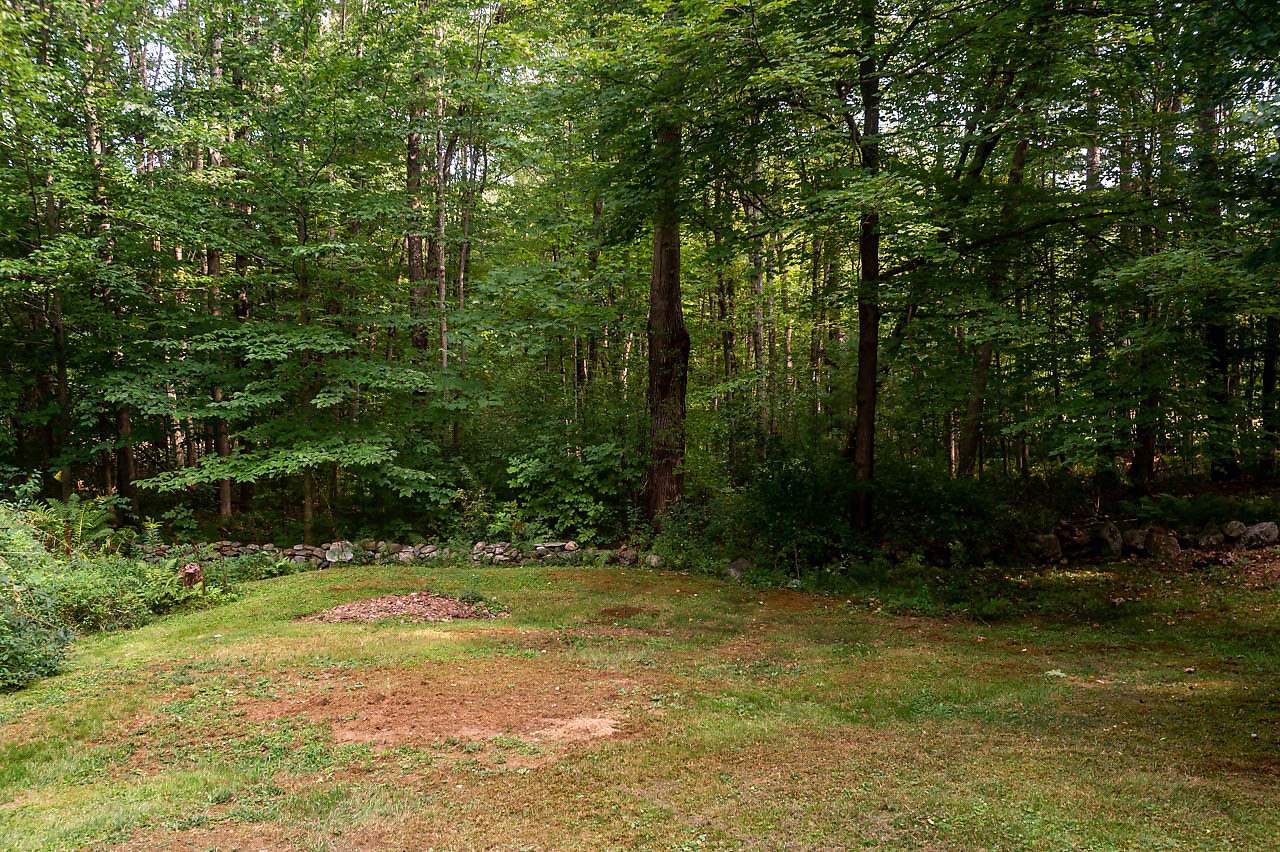 13 Thomas Street Rochester, NH 03867 - Photo 39 of 40