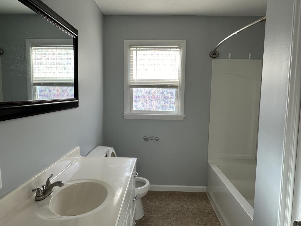 103 Cochran Road Jonesborough, TN 37659 - Photo 13 of 45 Full bath