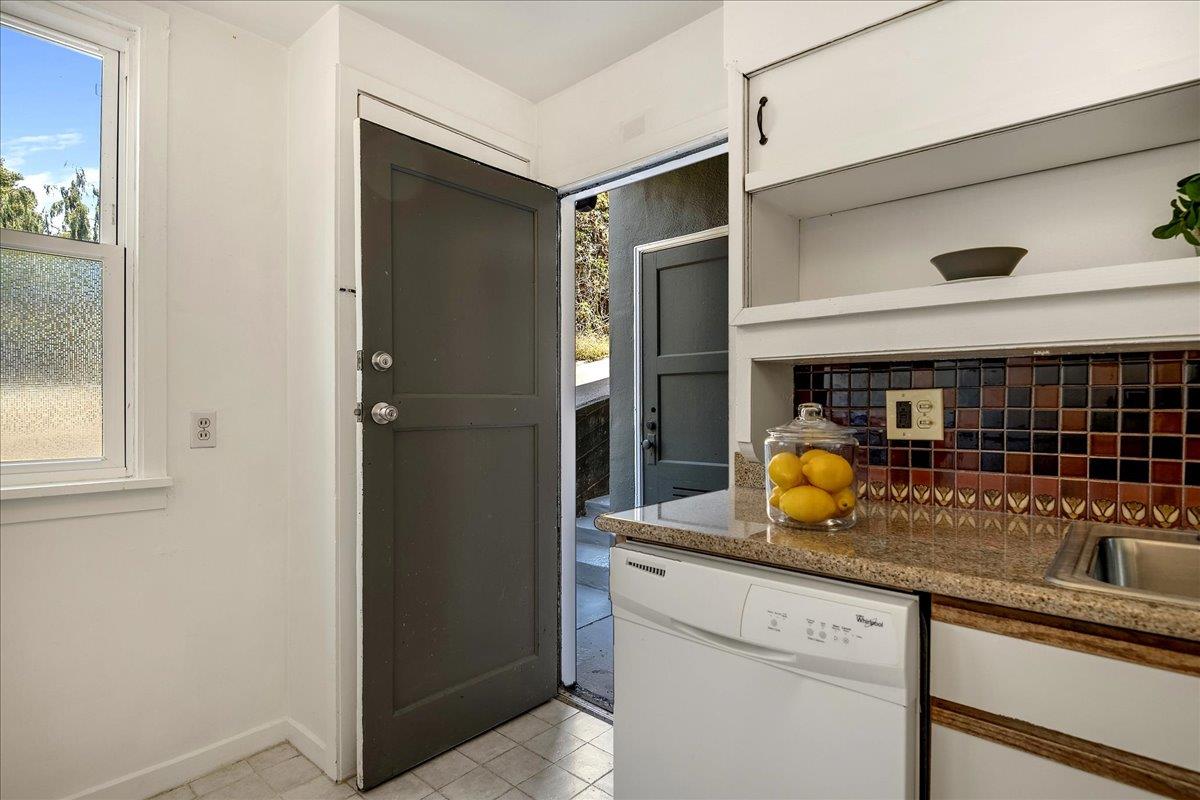 507 Easterby Street Sausalito, CA 94965 - Photo 21 of 90