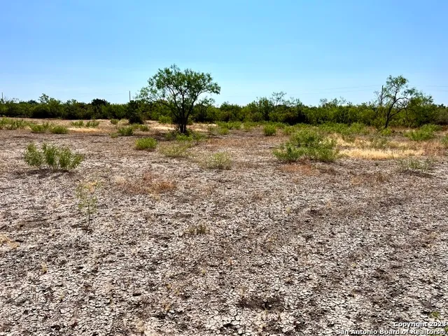 $300,000 | 1177 Tea Cup Drive, Junction, TX 76849