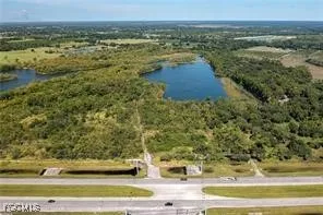 $14,001,592 | 2990 Highway 80, LaBelle, FL 33935