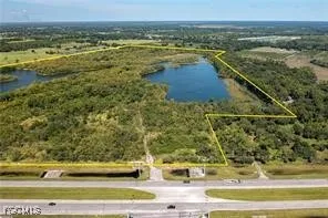 $14,001,592 | 2990 Highway 80, LaBelle, FL 33935