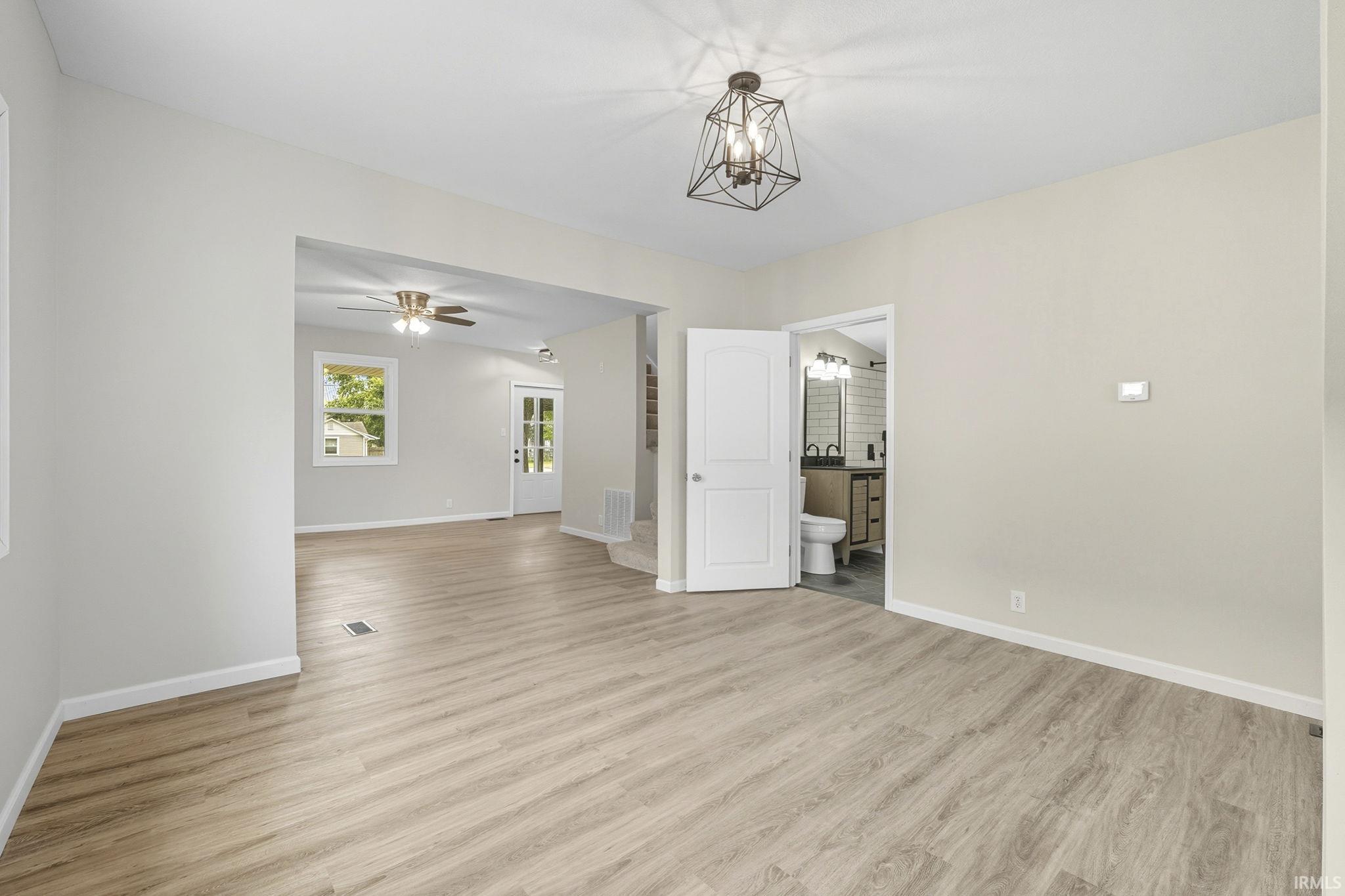 492 West Maple Street Wabash, IN 46992 - Photo 8 of 21