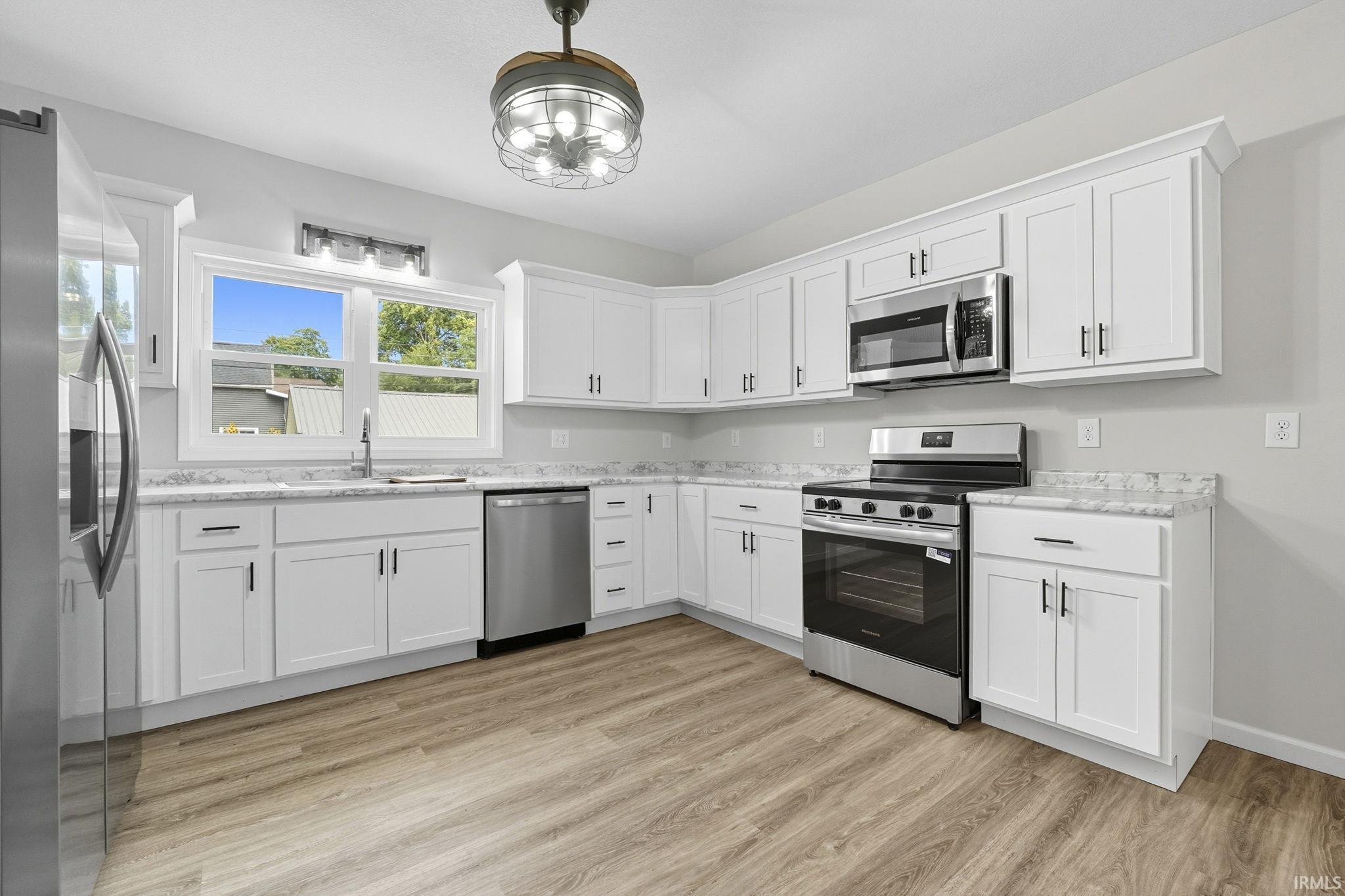 492 West Maple Street Wabash, IN 46992 - Photo 9 of 21