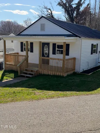 $229,000 | 1000 Grindstaff Avenue, Elizabethton, TN 37643