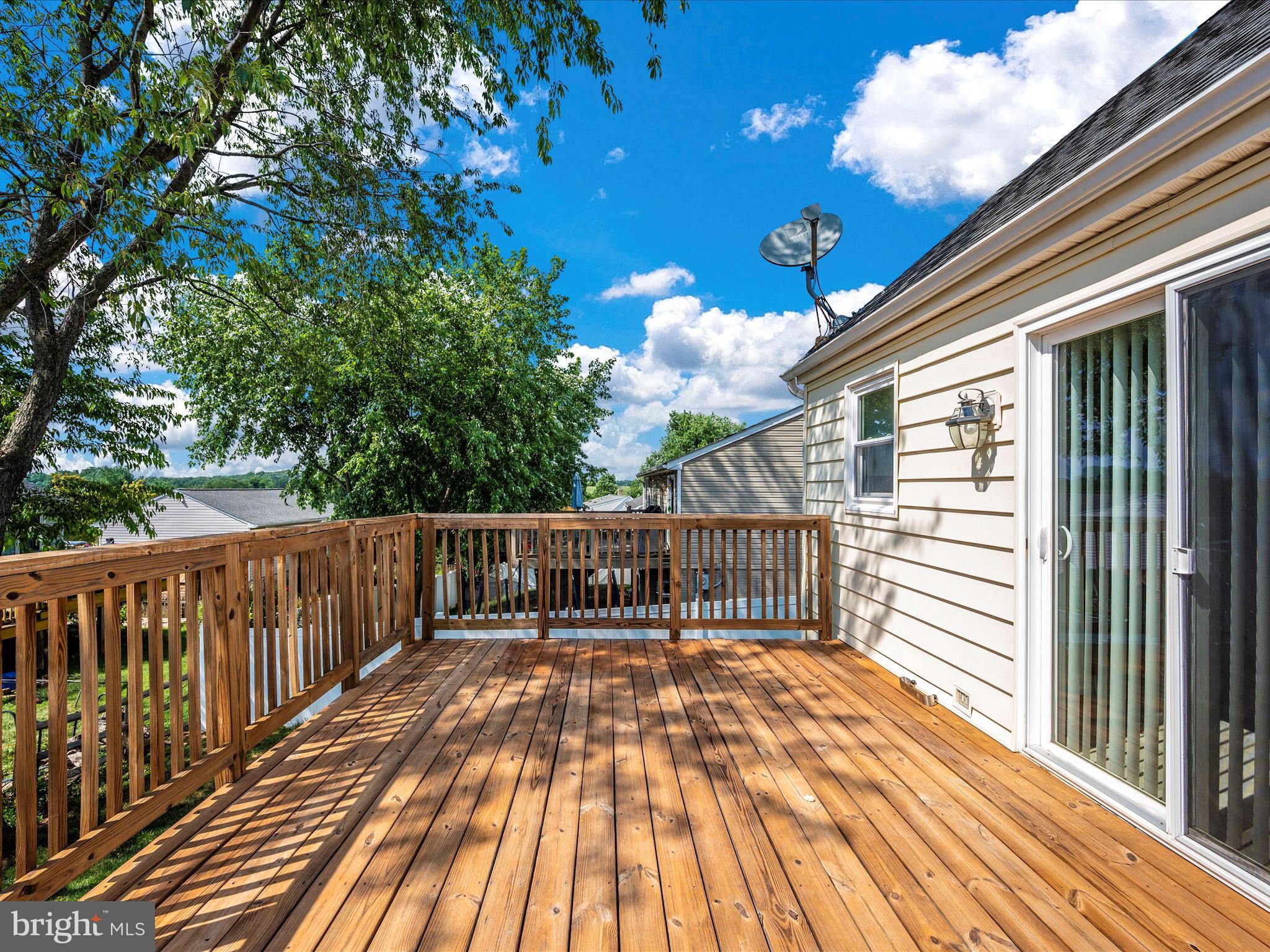 204 E Road Mount Airy, MD 21771 - Photo 40 of 51 Deck