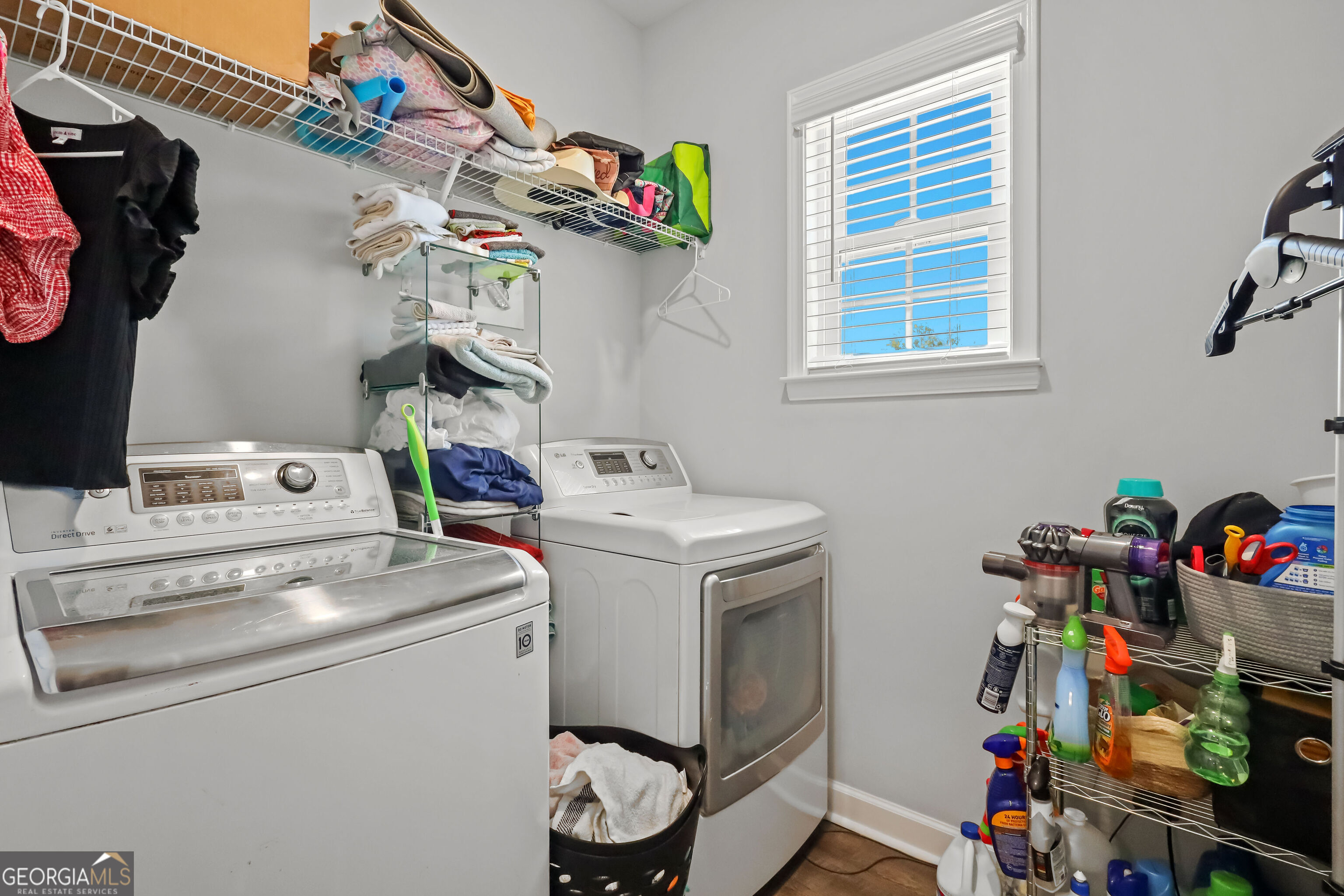 189 Common Way Jesup, GA 31545 - Photo 19 of 30 a utility room with dryer and washer