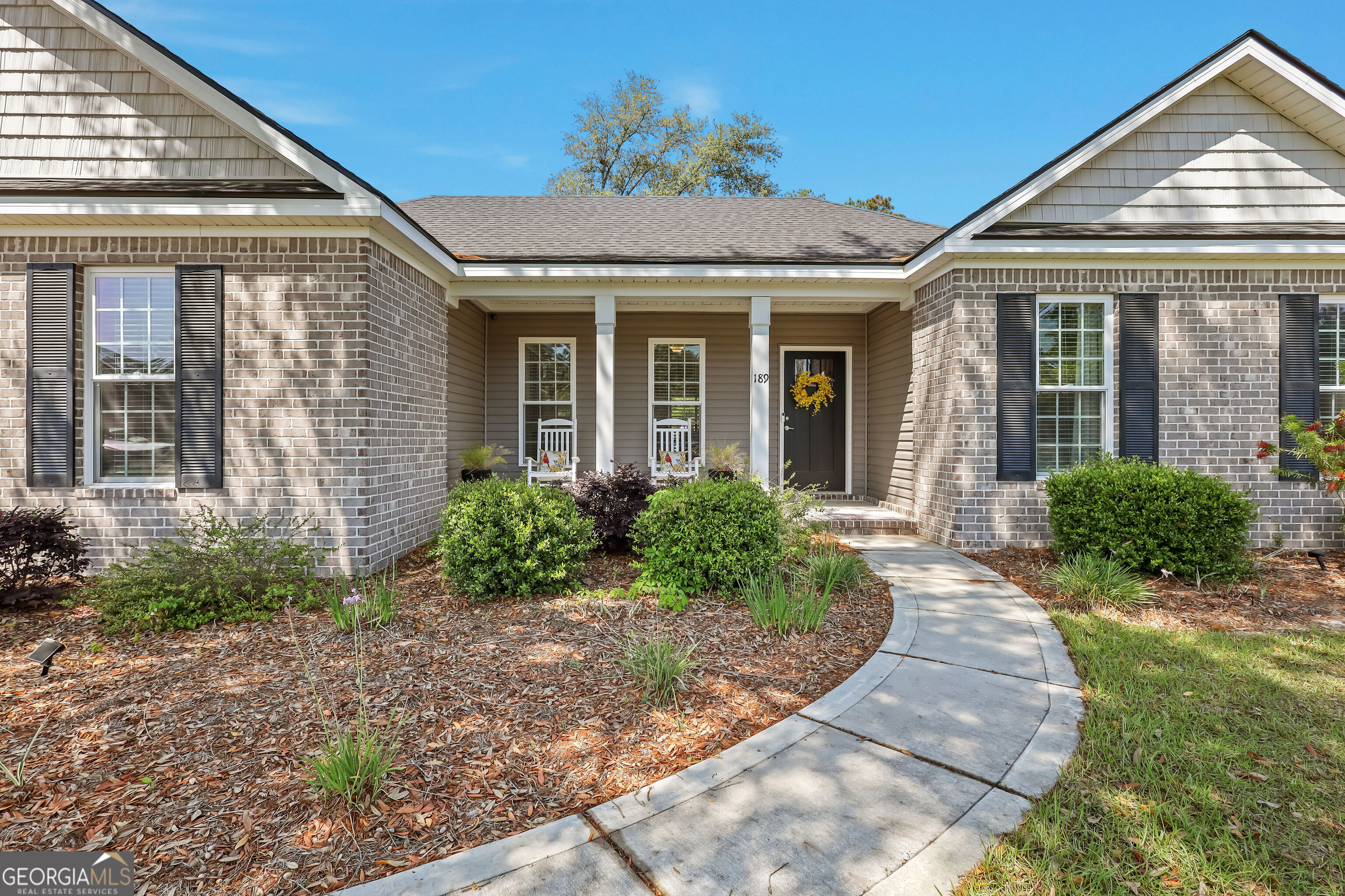 189 Common Way Jesup, GA 31545 - Photo 3 of 30 front view of a house
