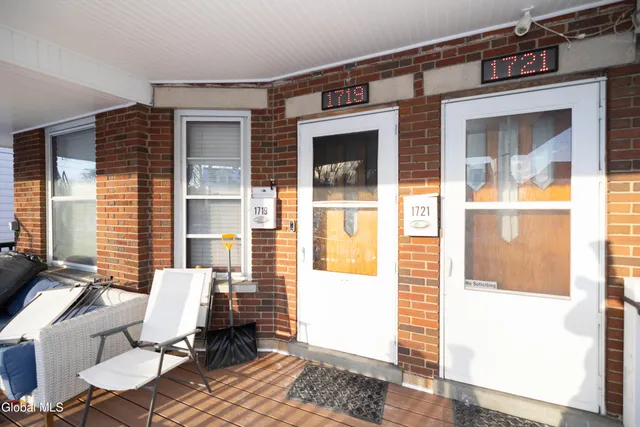 $499,000 | 1719 Eastern Parkway, Schenectady, NY 12309