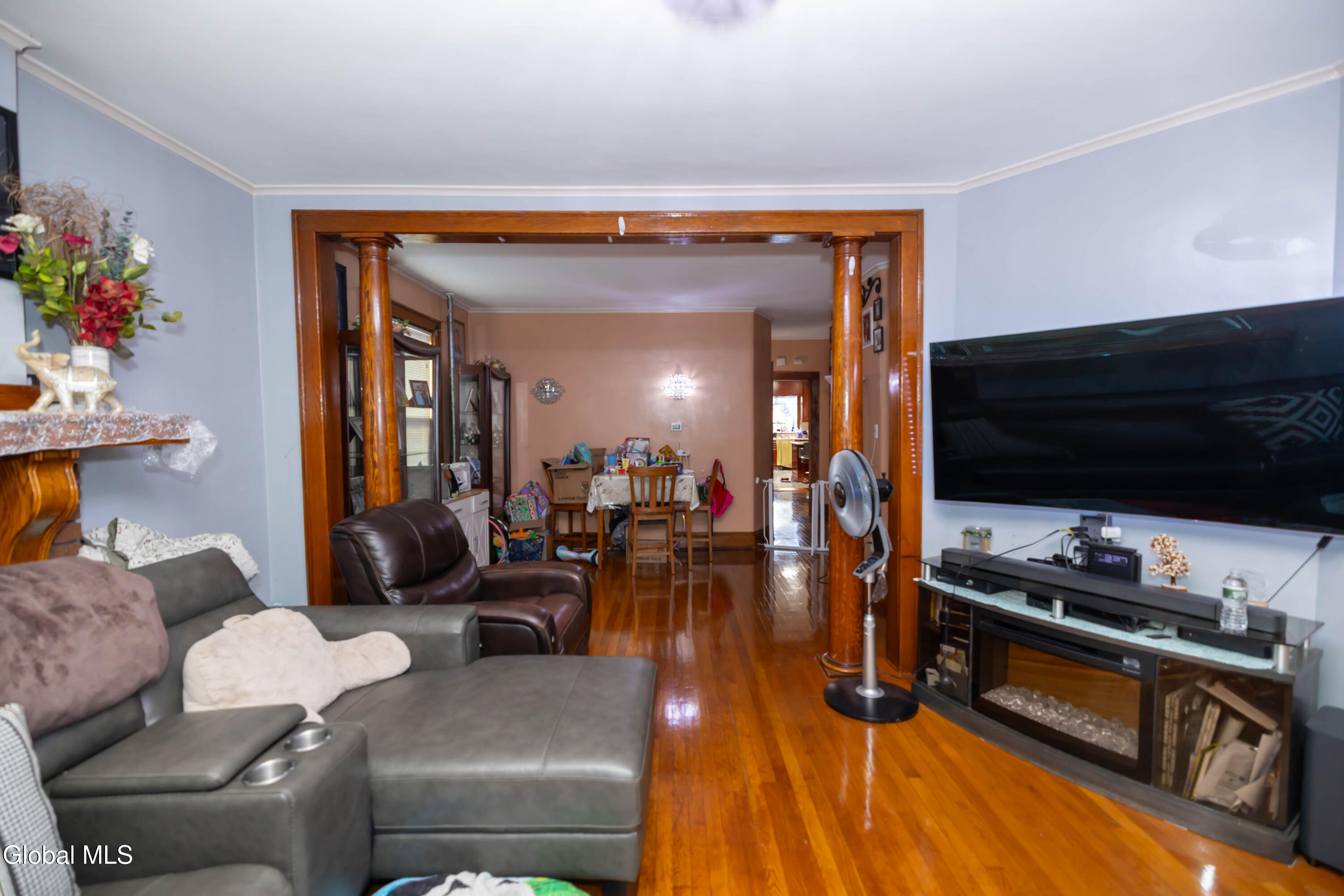 1719 Eastern Parkway Schenectady, NY 12309 - Photo 14 of 82 0S4A1359