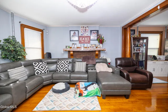 $499,000 | 1719 Eastern Parkway, Schenectady, NY 12309