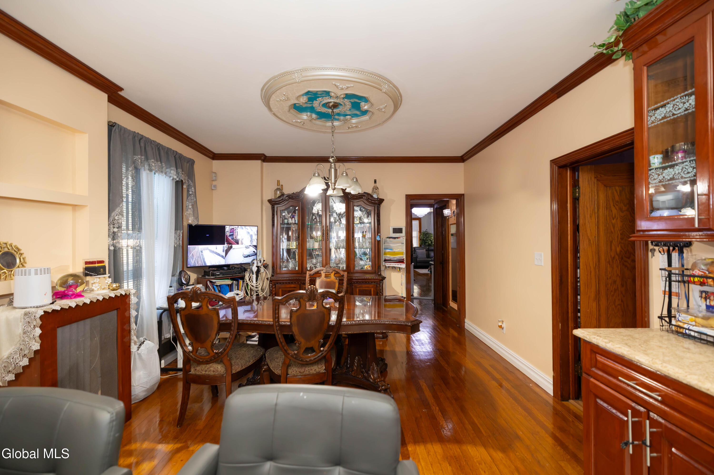 1719 Eastern Parkway Schenectady, NY 12309 - Photo 33 of 82 0S4A1387