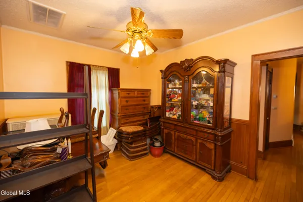 $499,000 | 1719 Eastern Parkway, Schenectady, NY 12309