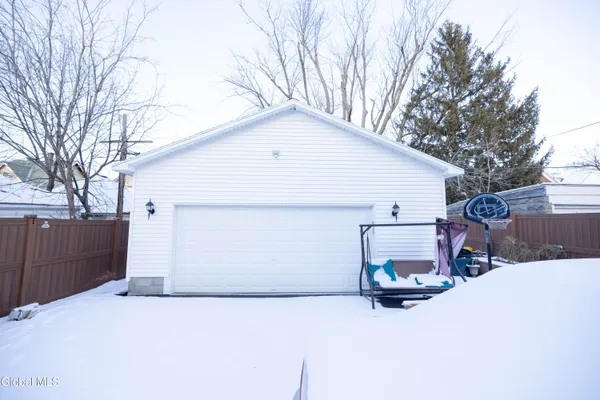 $499,000 | 1719 Eastern Parkway, Schenectady, NY 12309