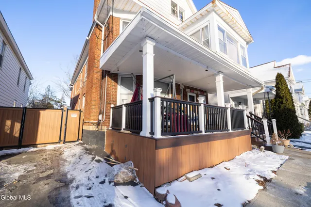 $499,000 | 1719 Eastern Parkway, Schenectady, NY 12309