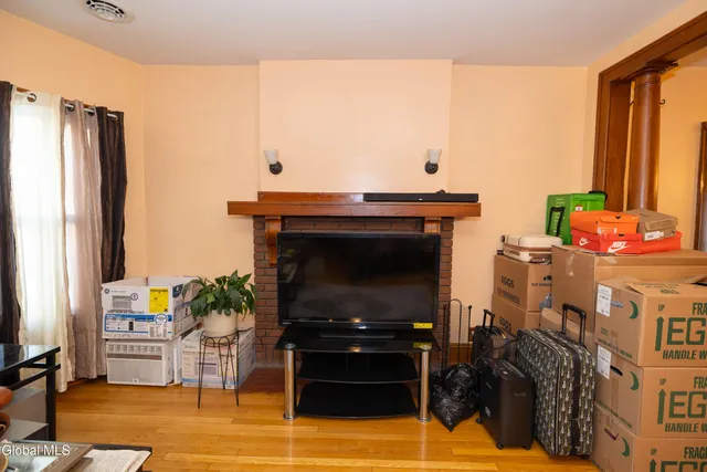 $499,000 | 1719 Eastern Parkway, Schenectady, NY 12309