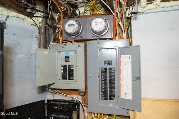 $499,000 | 1719 Eastern Parkway, Schenectady, NY 12309