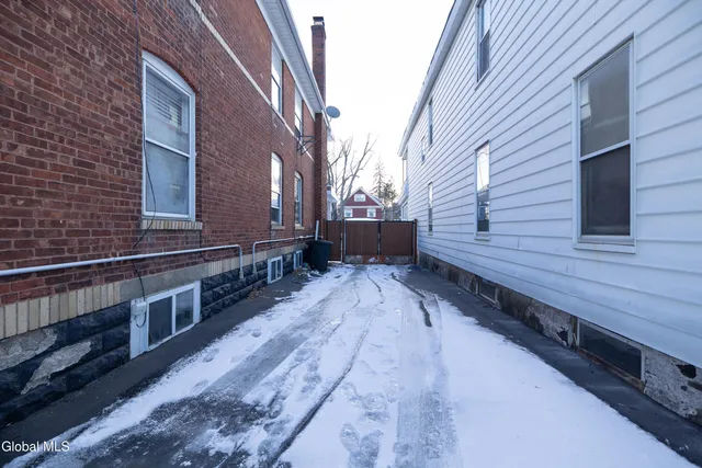 $499,000 | 1719 Eastern Parkway, Schenectady, NY 12309