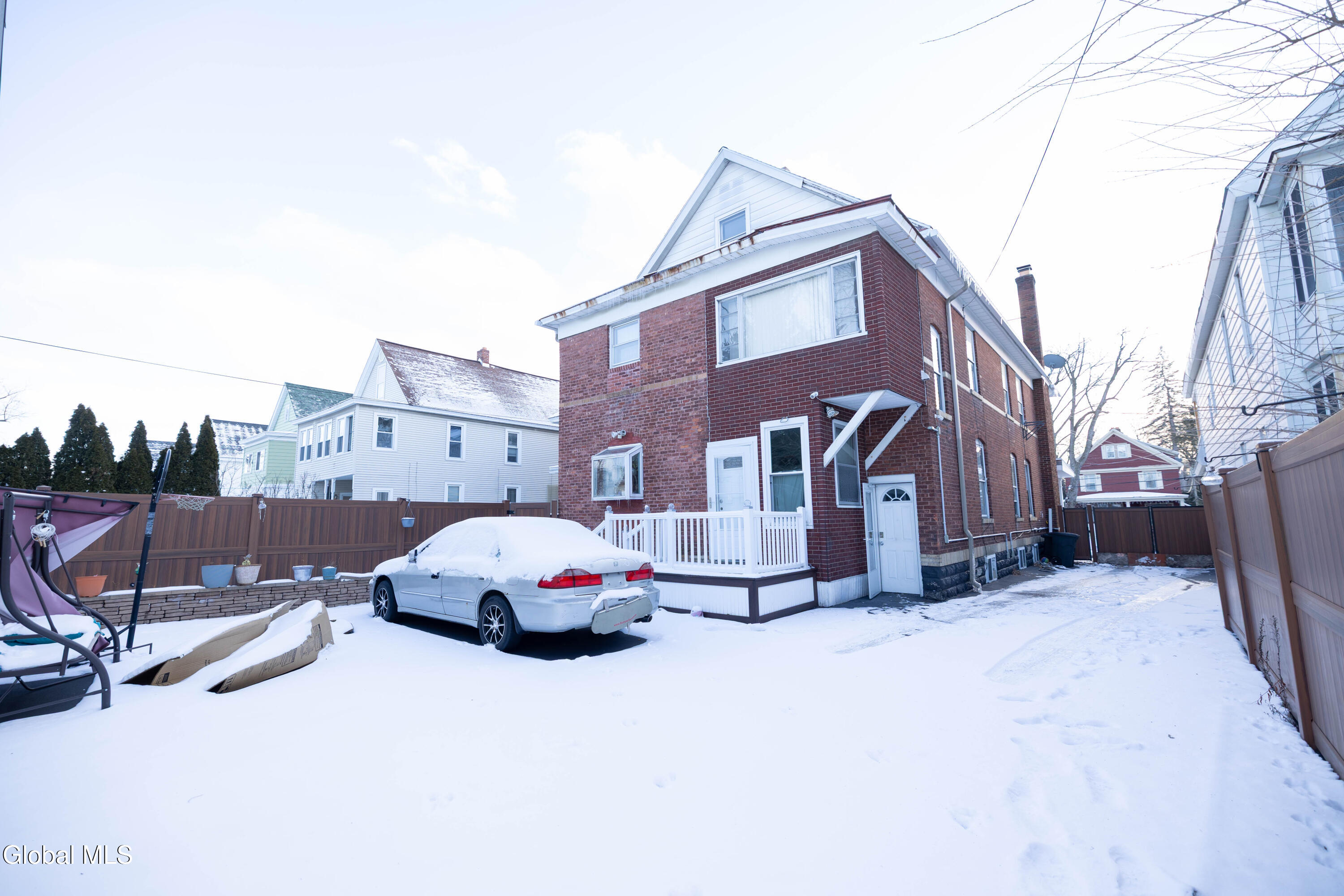 1719 Eastern Parkway Schenectady, NY 12309 - Photo 80 of 82 0S4A1406