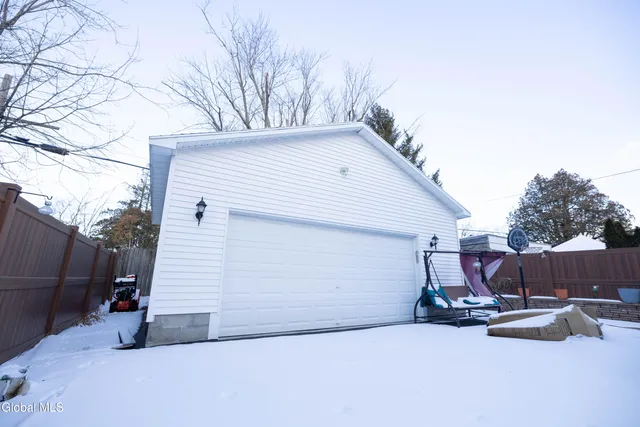 $499,000 | 1719 Eastern Parkway, Schenectady, NY 12309