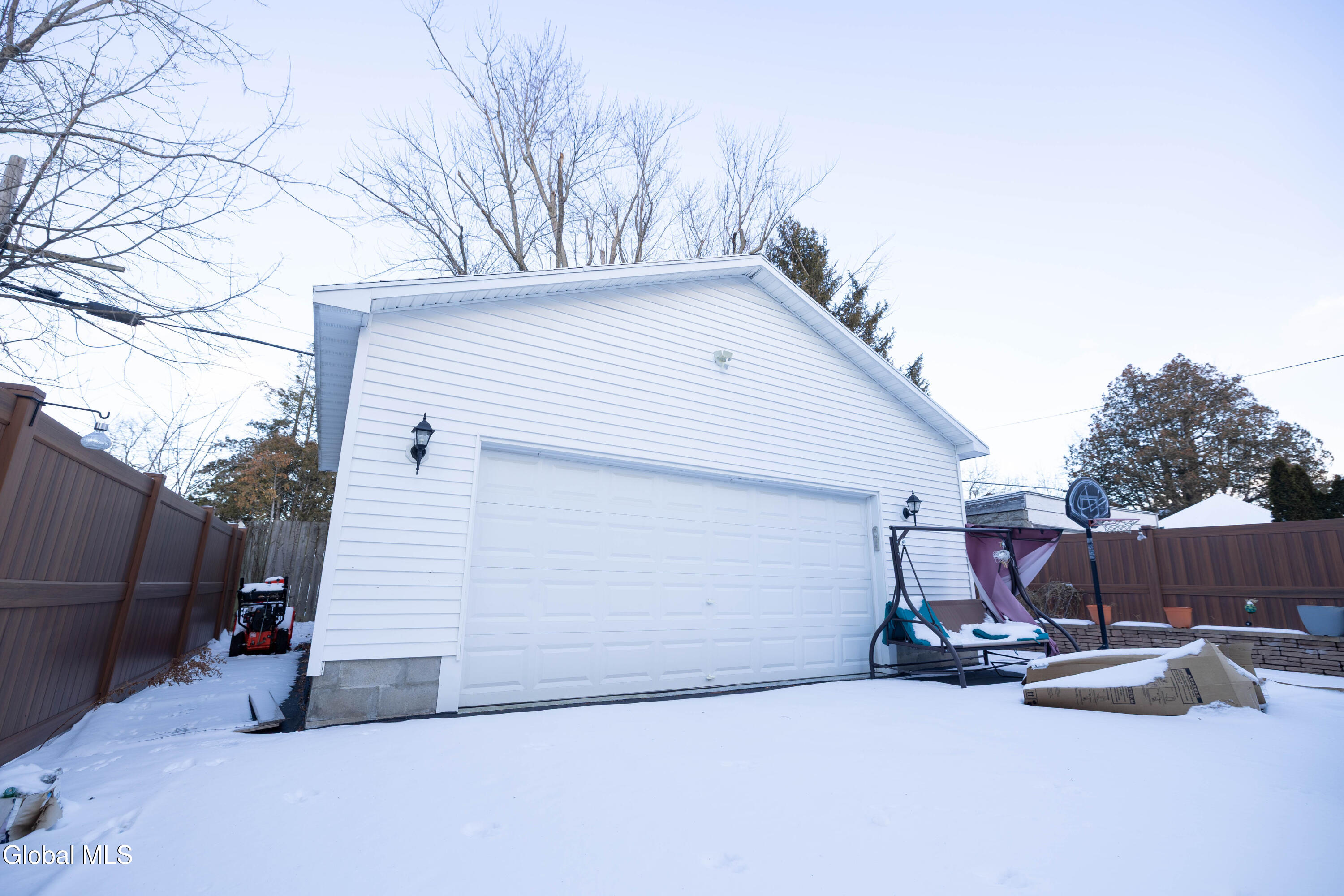 1719 Eastern Parkway Schenectady, NY 12309 - Photo 82 of 82 0S4A1404