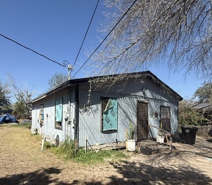 513 North Sinclair Avenue Weslaco, TX 78596 - Photo 2 of 6