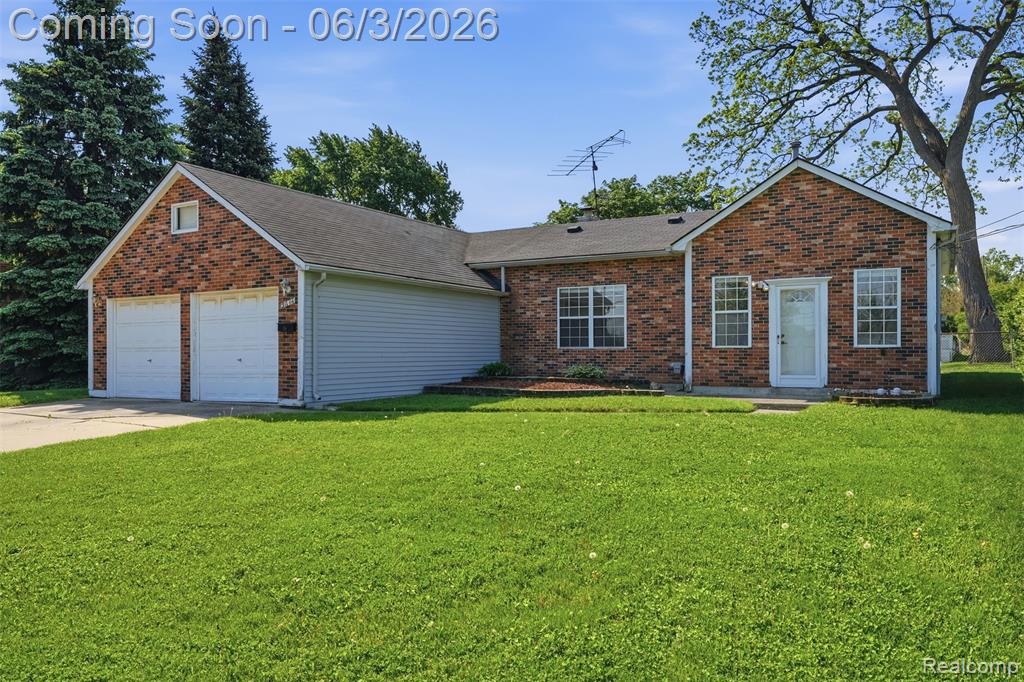 5634 Chicago Road Warren, MI 48092 - Photo 2 of 38