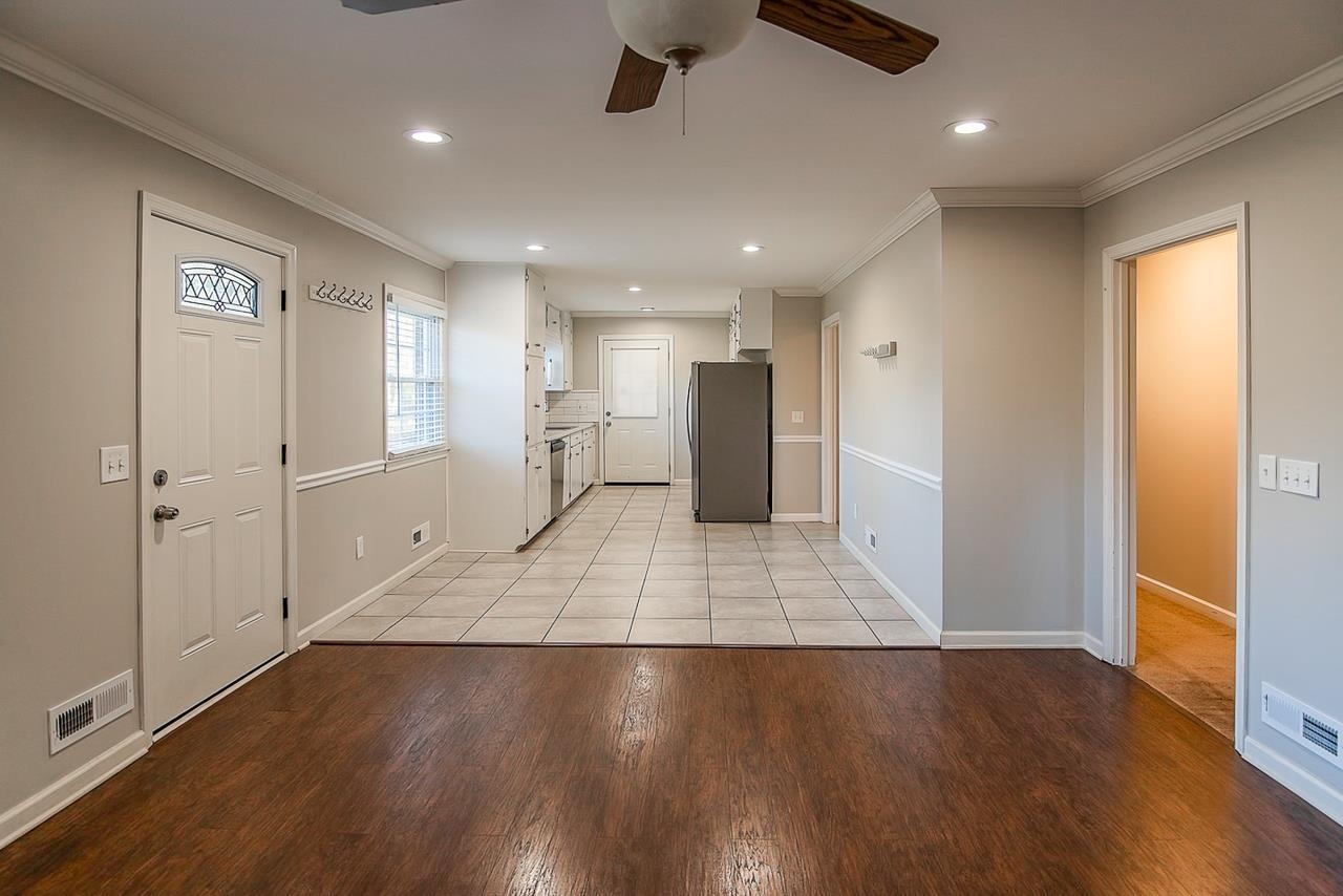 121 Donald Road Spartanburg, SC 29307 - Photo 4 of 17 Gallery Image 4