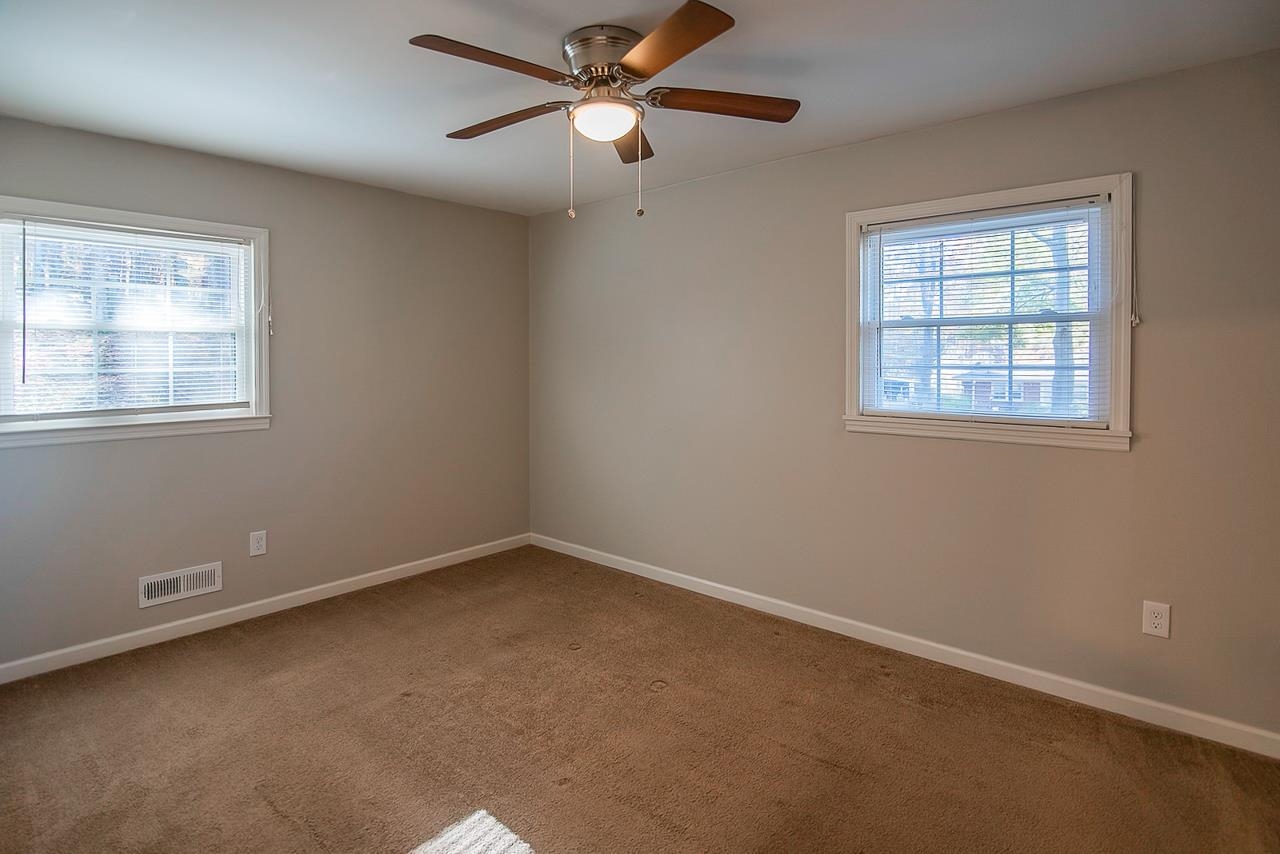 121 Donald Road Spartanburg, SC 29307 - Photo 8 of 17 Gallery Image 8
