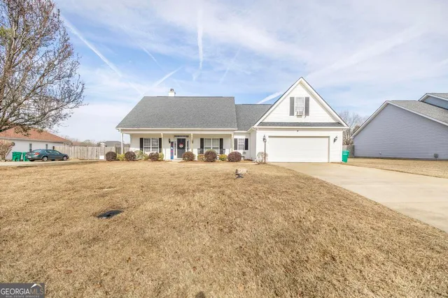 $315,000 | 167 Holly Pointe, Warner Robins, GA 31088