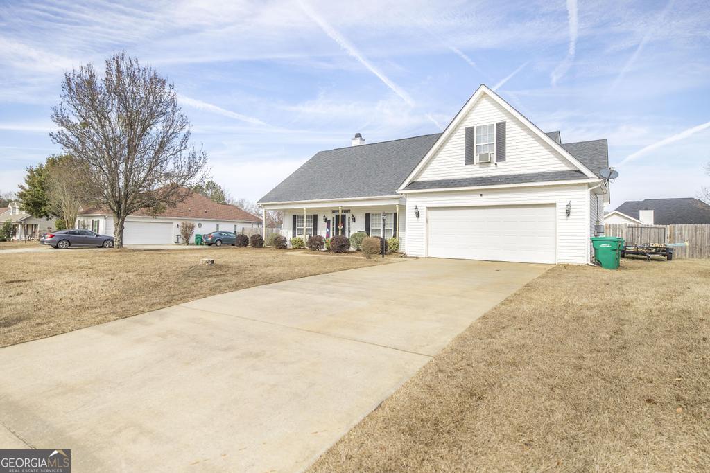 167 Holly Pointe Warner Robins, GA 31088 - Photo 3 of 35