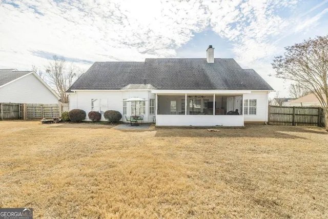 $315,000 | 167 Holly Pointe, Warner Robins, GA 31088