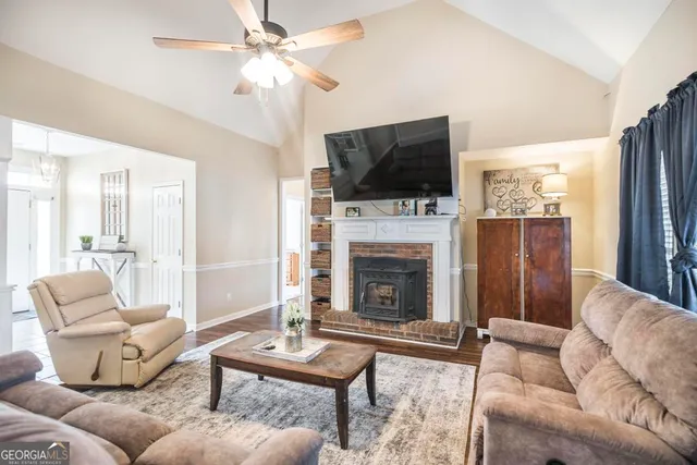 $315,000 | 167 Holly Pointe, Warner Robins, GA 31088