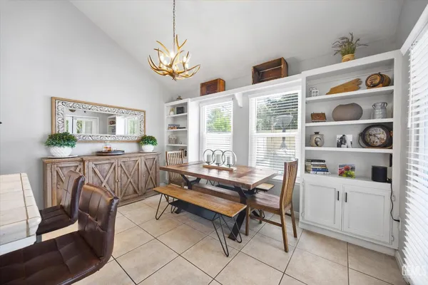 $385,000 | Undisclosed Address, Bakersfield, CA 93311