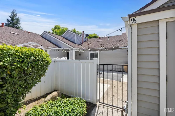 $385,000 | Undisclosed Address, Bakersfield, CA 93311