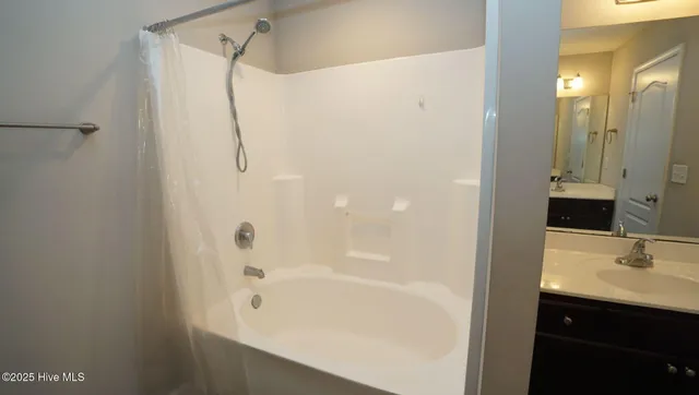 $1,995 | 412 Ridgeway Drive, Sneads Ferry, NC 28460