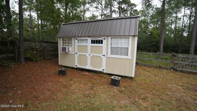 $1,995 | 412 Ridgeway Drive, Sneads Ferry, NC 28460