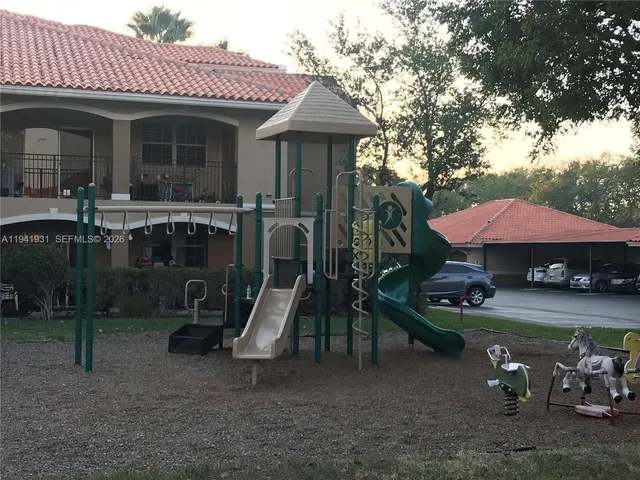 $1,900 | 220 Southwest 116th Avenue, Unit 15103, Pembroke Pines, FL 33025