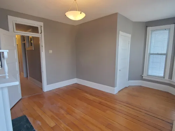 $2,750 | 2054 North Cambridge Avenue, Milwaukee, WI 53202