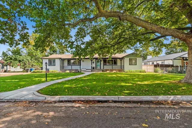 $515,000 | 308 North Gem Street, Nampa, ID 83651