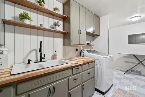 $515,000 | 308 North Gem Street, Nampa, ID 83651