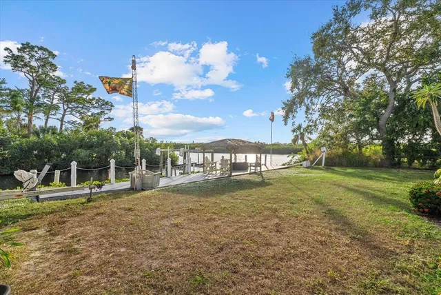 $749,000 | 5206 18th Avenue East, Bradenton, FL 34208