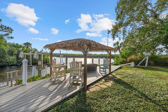 $749,000 | 5206 18th Avenue East, Bradenton, FL 34208