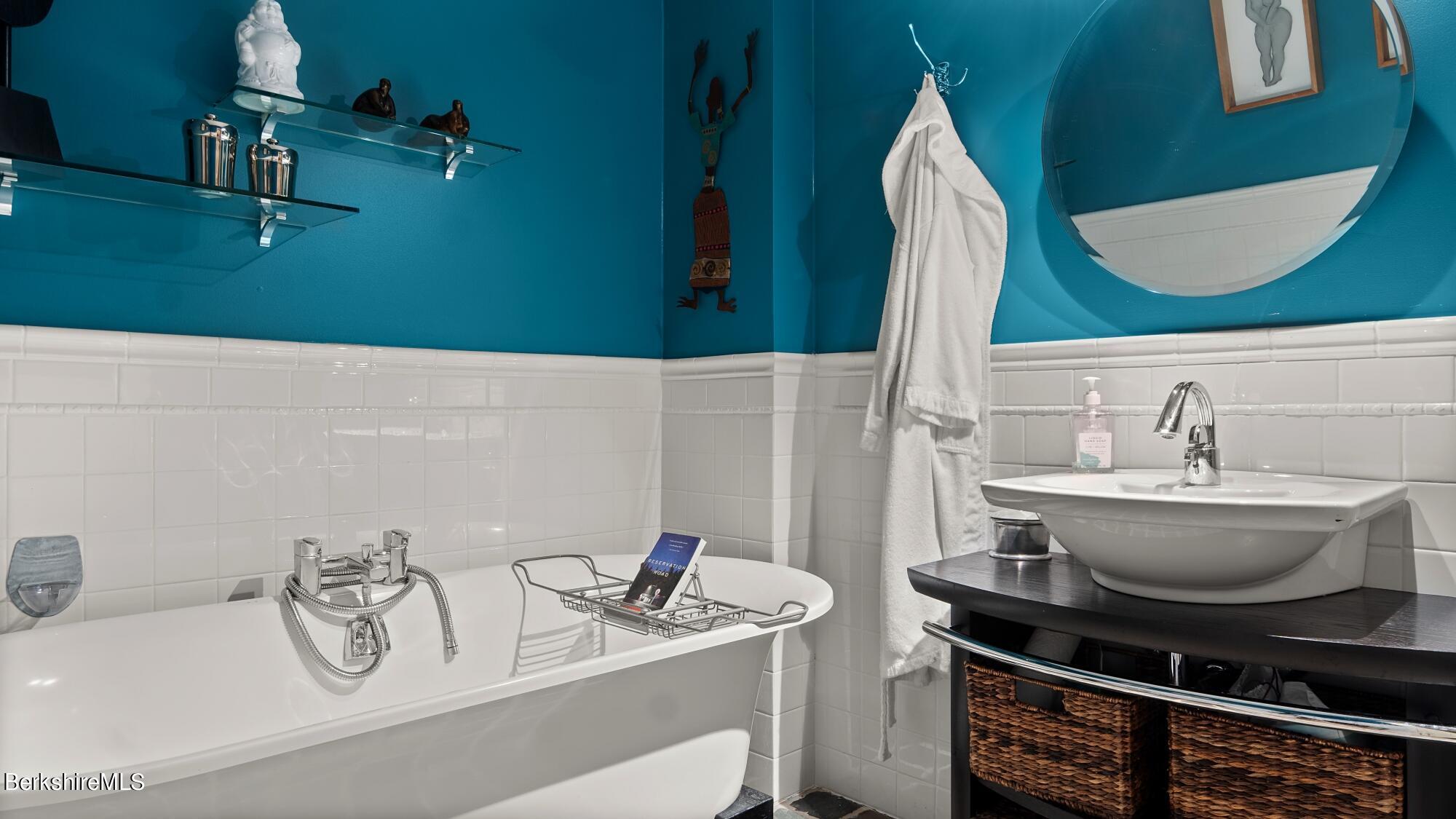 5 Gilbert Road Egremont, MA 01230 - Photo 23 of 39 BATHROOM