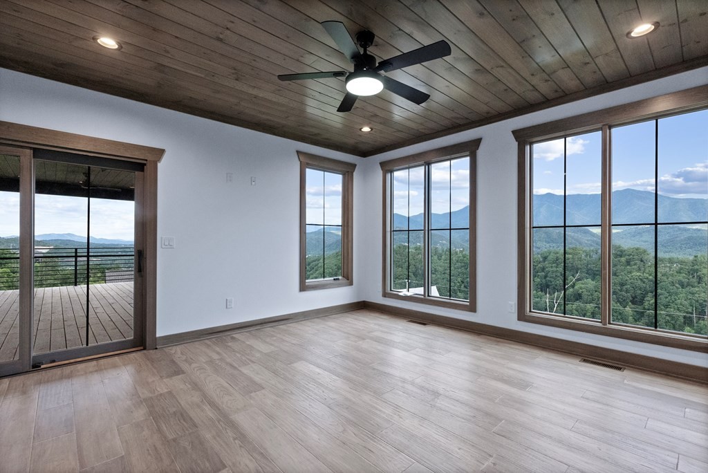 739 Village Loop Road Gatlinburg, TN 37738 - Photo 17 of 72 Gallery Image 17