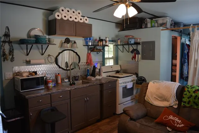 $404,000 | 2640 Northeast 74th Street, High Springs, FL 32643