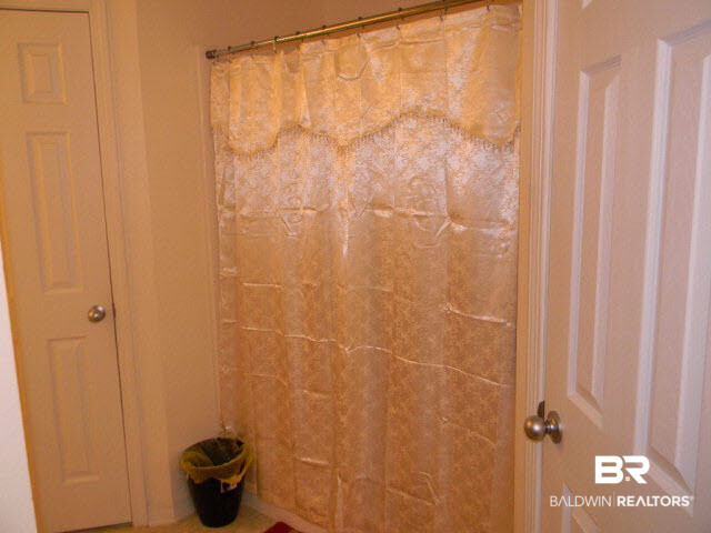 20005 Boulder Lane Robertsdale, AL 36567 - Photo 10 of 20 Master Shower
