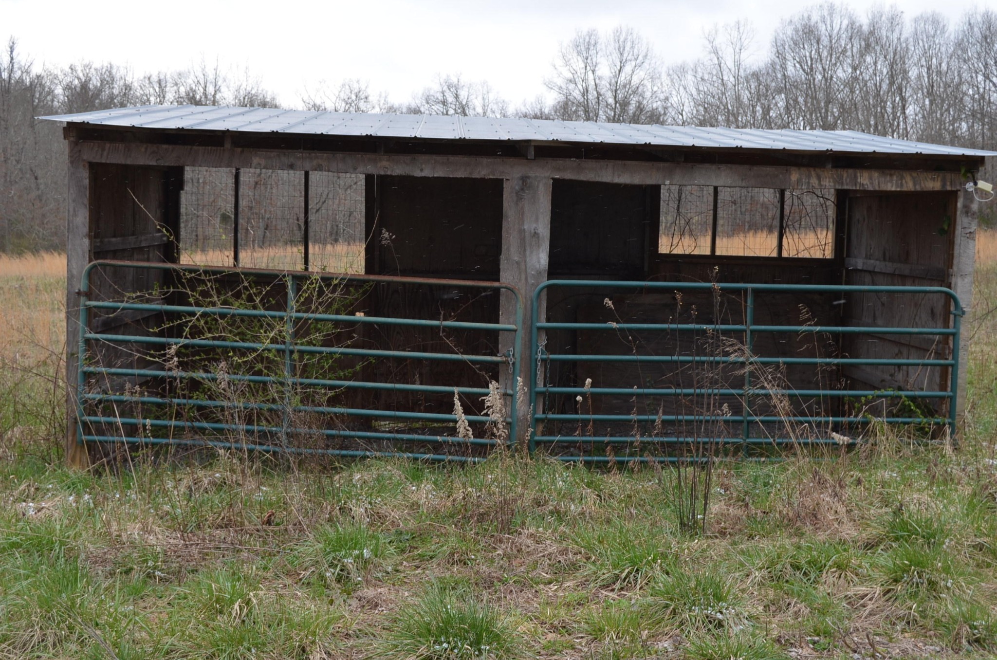 0 Parnell Road Crossville, TN 38572 - Photo 2 of 23 a view of a house with a yard